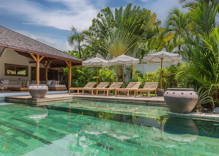 B * Seminyak