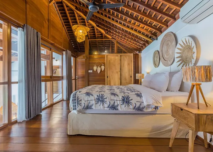 B Villa Seminyak